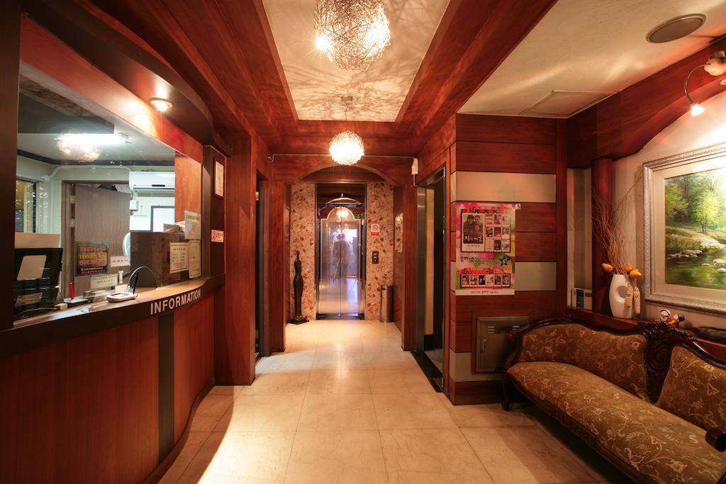 Valentine Hotel Kōyō Екстериор снимка