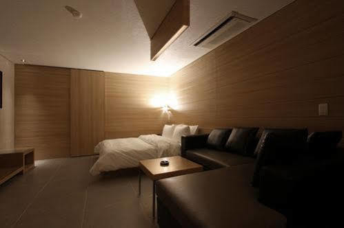 Valentine Hotel Kōyō Екстериор снимка